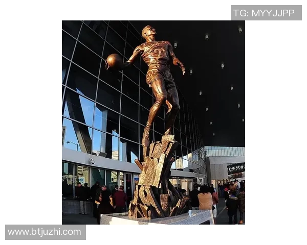 足球巨星亲临篮球俱乐部交流合作展现跨界魅力与运动精神