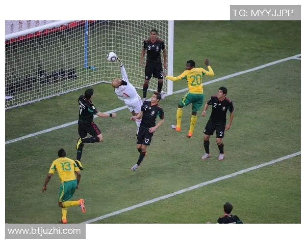 足球明星庆祝动作壁纸展现激情与荣耀的瞬间尽在掌握之中